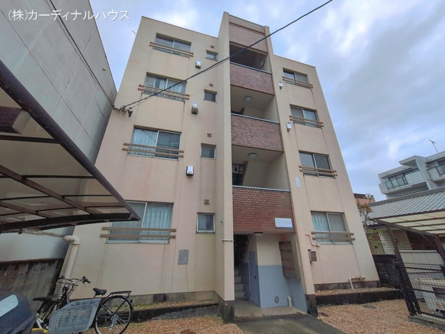 愛知県名古屋市千種区新西1丁目のマンション『シャトーかなれ』外観写真 2026年4月6日撮影