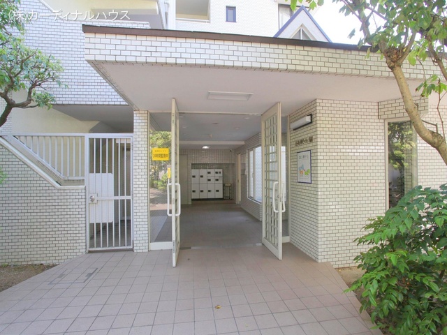 愛知県名古屋市天白区八事山のマンション『荘苑八事ビラージュ二番館』外観写真 2024年8月15日撮影