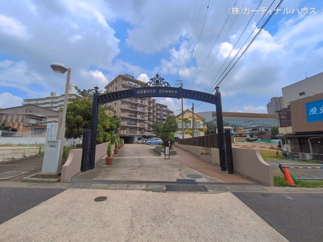 愛知県名古屋市天白区八事山のマンション『エスポア八事三号館』外観写真 2026年6月28日撮影