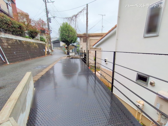 東京都町田市相原町の未入居 戸建て外構写真 2024年11月10日撮影