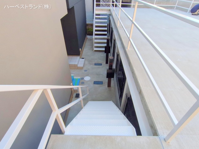 神奈川県横浜市港北区篠原台町の新築戸建て完成写真 2025年12月16日撮影