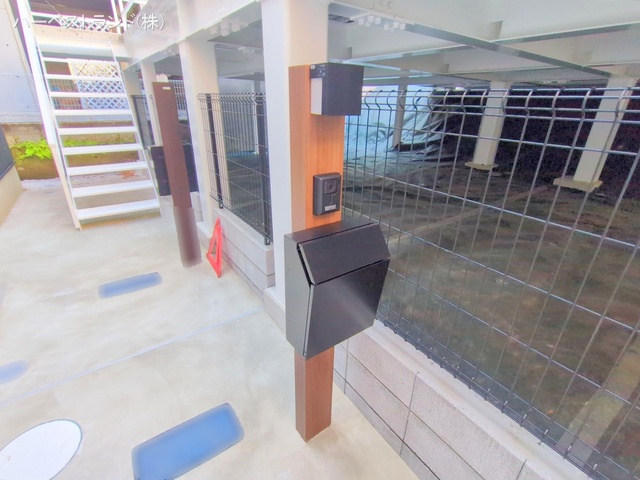 神奈川県横浜市港北区篠原台町の新築戸建て完成写真 2025年12月16日撮影