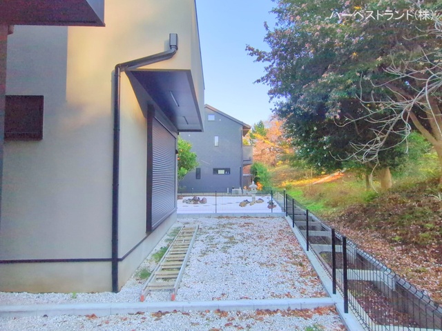 神奈川県横浜市港北区篠原台町の新築戸建て完成写真 2025年12月16日撮影