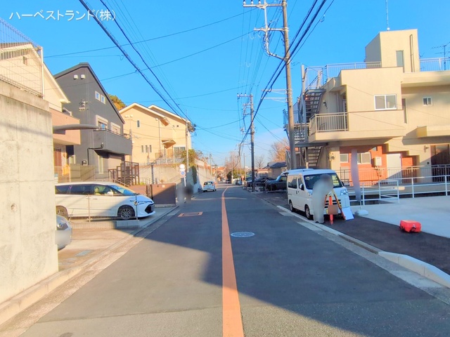 神奈川県横浜市港北区篠原台町の新築戸建て完成写真 2025年12月16日撮影
