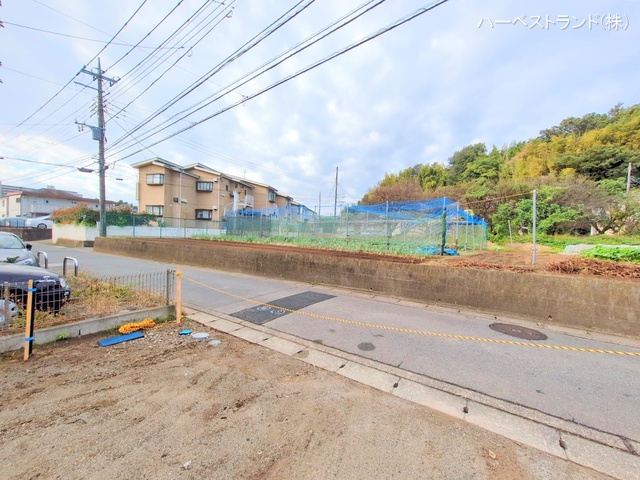 神奈川県横浜市泉区岡津町の新築戸建て更地・土地写真 2024年11月11日撮影