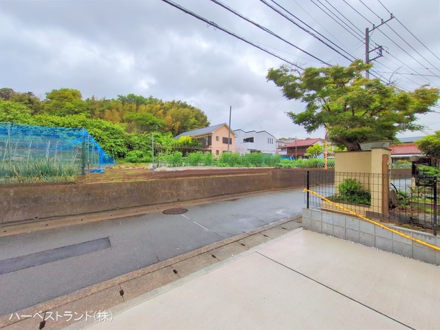 神奈川県横浜市泉区岡津町の新築戸建て外構写真 2025年5月1日撮影