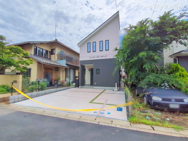 神奈川県横浜市泉区岡津町の新築戸建て完成写真 2025年6月3日撮影