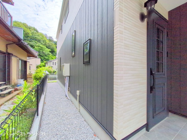 神奈川県横浜市泉区岡津町の新築戸建て完成写真 2025年6月3日撮影