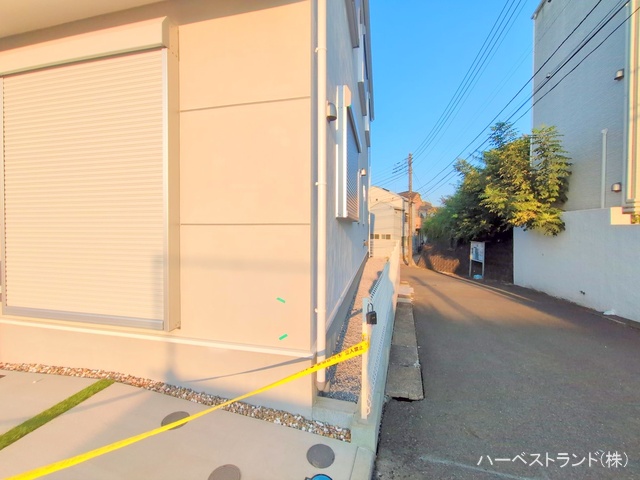 神奈川県横浜市旭区白根７丁目の新築戸建て完成写真 2025年9月16日撮影