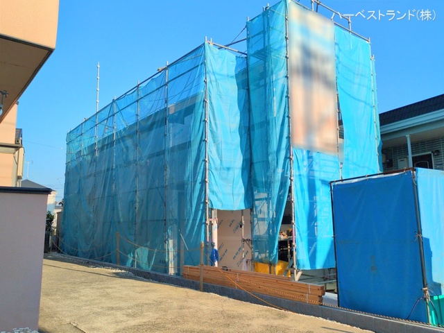 神奈川県横浜市旭区白根6丁目の新築戸建てシート写真 2025年4月28日撮影