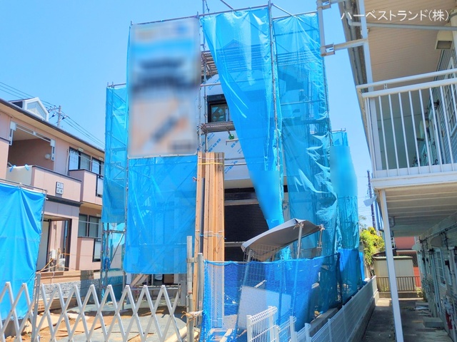 神奈川県横浜市旭区白根6丁目の新築戸建てシート写真 2025年6月4日撮影