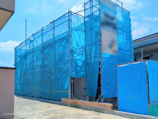 神奈川県横浜市旭区白根6丁目の新築戸建てシート写真 2025年7月23日撮影