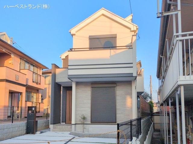 神奈川県横浜市旭区白根６丁目の新築戸建て完成写真 2025年9月16日撮影