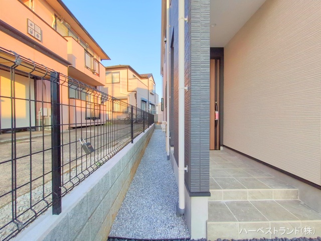 神奈川県横浜市旭区白根６丁目の新築戸建て完成写真 2025年9月16日撮影