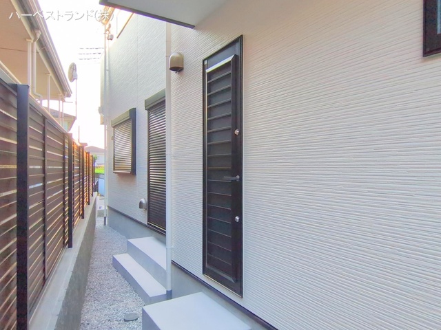 神奈川県横浜市旭区白根６丁目の新築戸建て完成写真 2025年9月16日撮影