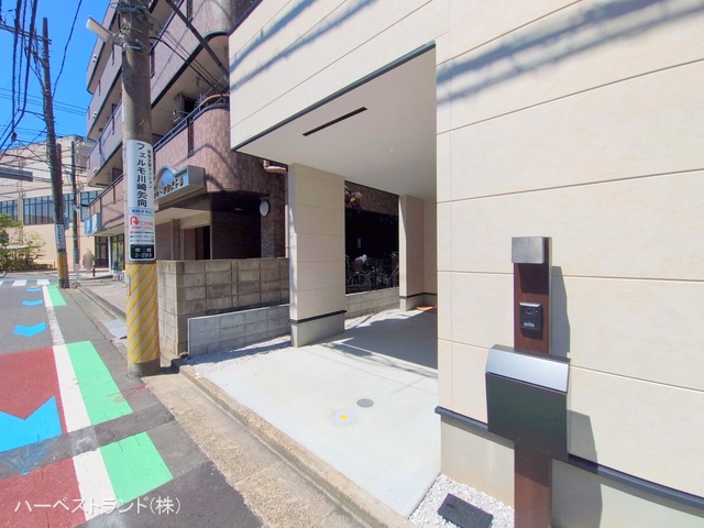 神奈川県川崎市幸区塚越２丁目の新築戸建て完成写真 2025年8月14日撮影