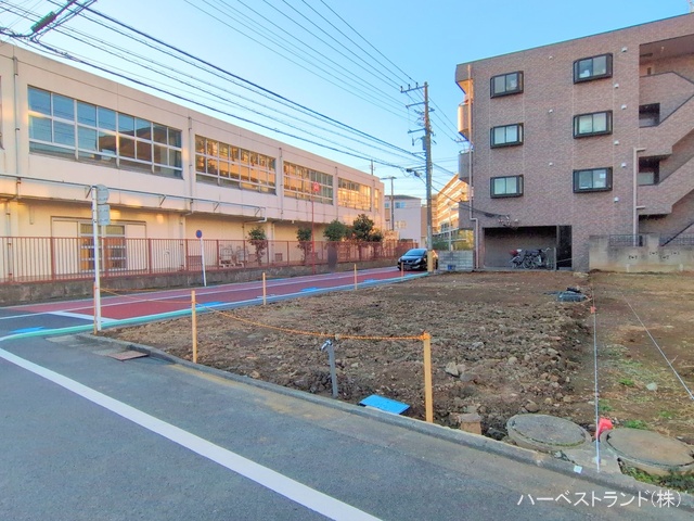 神奈川県川崎市幸区塚越２丁目の新築戸建て更地・土地写真 2025年1月8日撮影