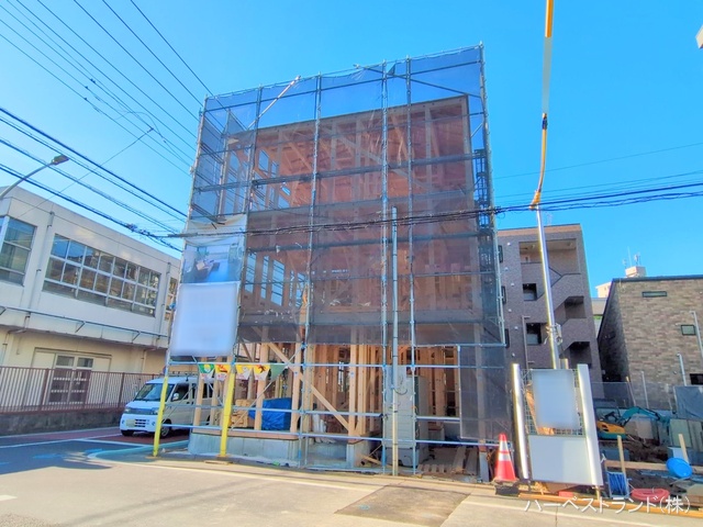 神奈川県川崎市幸区塚越２丁目の新築戸建て上棟写真 2025年3月6日撮影