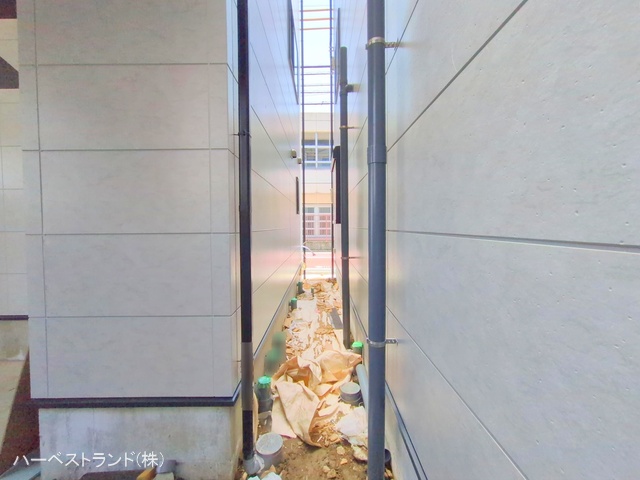 神奈川県川崎市幸区塚越２丁目の新築戸建て外構写真 2025年5月19日撮影