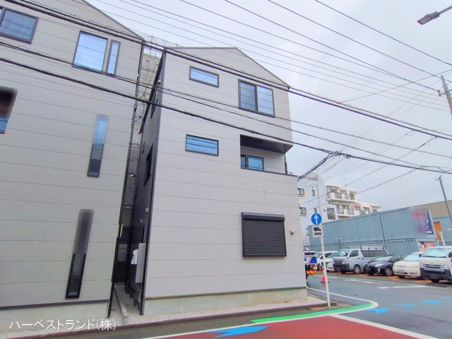 神奈川県川崎市幸区塚越２丁目の新築戸建て外構写真 2025年7月14日撮影