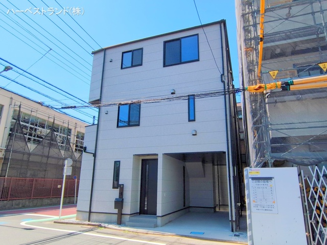 神奈川県川崎市幸区塚越２丁目の新築戸建て完成写真 2025年8月14日撮影