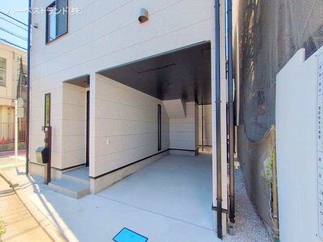 神奈川県川崎市幸区塚越２丁目の新築戸建て完成写真 2025年8月14日撮影