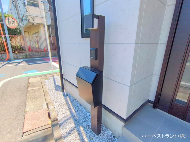 神奈川県川崎市幸区塚越２丁目の新築戸建て完成写真 2025年8月14日撮影