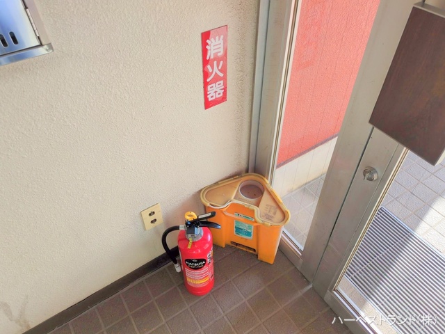 神奈川県相模原市南区南台４丁目のマンション『パーソナルハイツ相模原』エントランス写真 2024年12月17日撮影