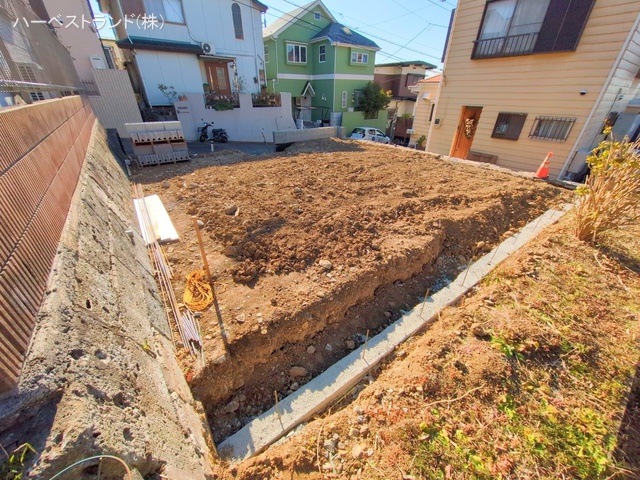 神奈川県横浜市都筑区川和町の新築戸建て更地・土地写真 2025年1月13日撮影