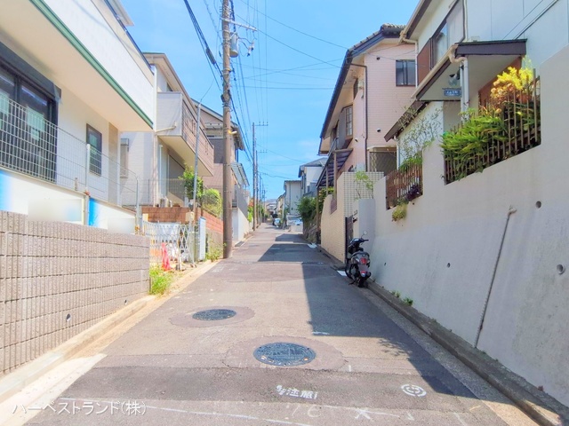 神奈川県横浜市都筑区川和町の新築戸建て外構写真 2025年8月17日撮影