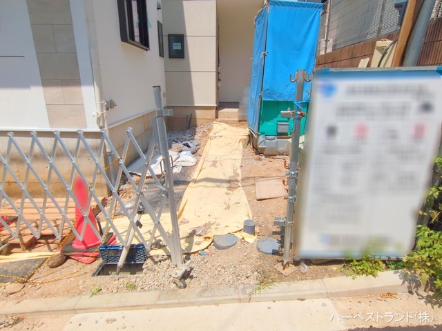 神奈川県横浜市都筑区川和町の新築戸建て外構写真 2025年8月17日撮影