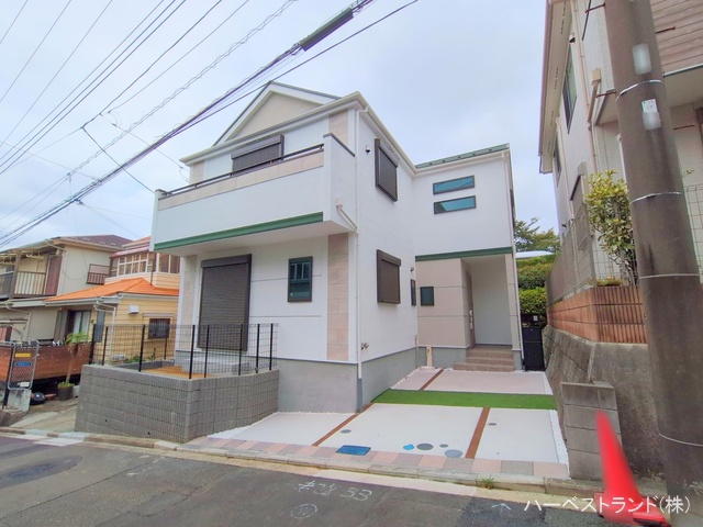 神奈川県横浜市都筑区川和町の新築戸建て完成写真 2025年10月14日撮影