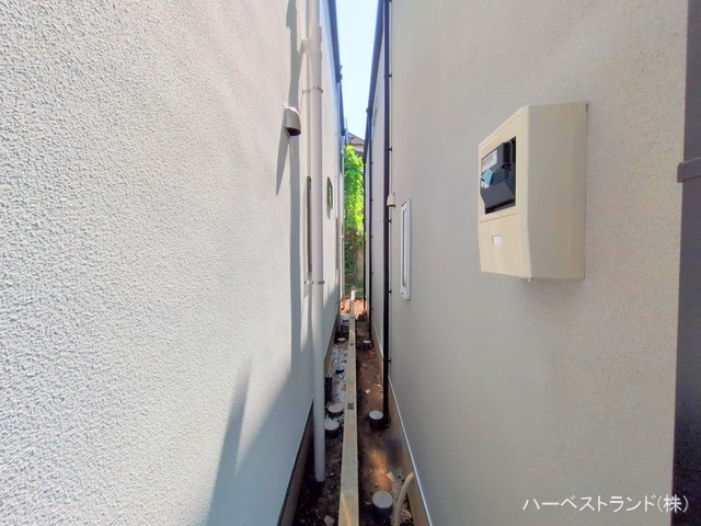 神奈川県横浜市鶴見区北寺尾１丁目の新築戸建て外構写真 2025年9月15日撮影