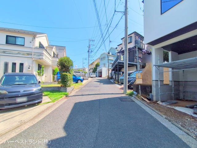神奈川県横浜市鶴見区北寺尾１丁目の新築戸建て外構写真 2025年9月15日撮影