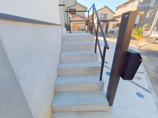 神奈川県横浜市鶴見区北寺尾１丁目の新築戸建て完成写真 2025年11月16日撮影