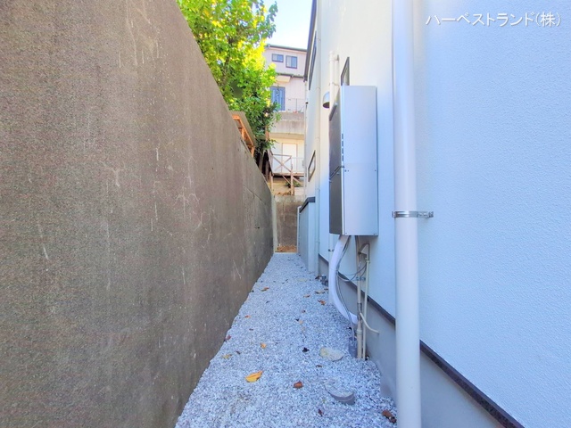 神奈川県横浜市鶴見区北寺尾１丁目の新築戸建て完成写真 2025年11月16日撮影