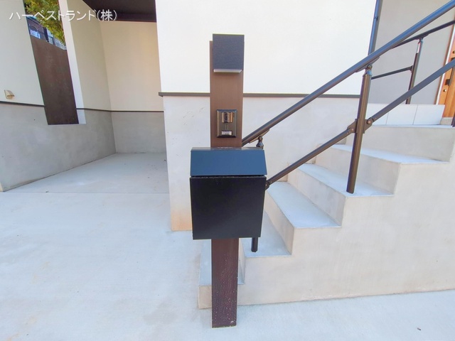 神奈川県横浜市鶴見区北寺尾１丁目の新築戸建て完成写真 2025年11月16日撮影