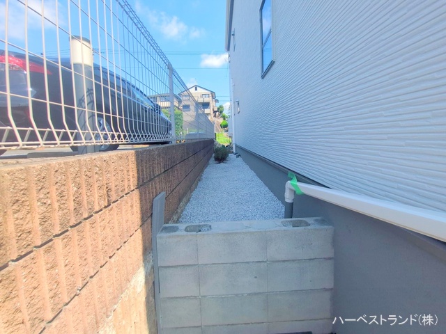 神奈川県横浜市青葉区鴨志田町の新築戸建て外構写真 2025年7月21日撮影