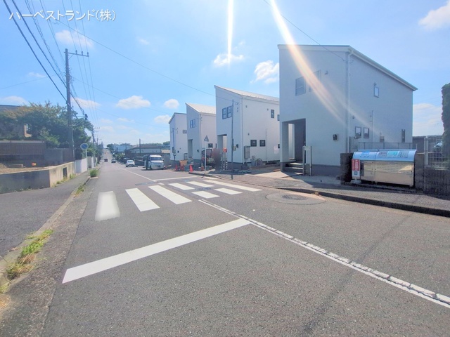 神奈川県横浜市青葉区鴨志田町の新築戸建て外構写真 2025年7月21日撮影