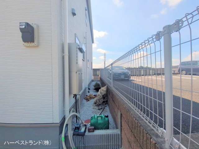 神奈川県横浜市青葉区鴨志田町の新築戸建て外構写真 2025年7月21日撮影