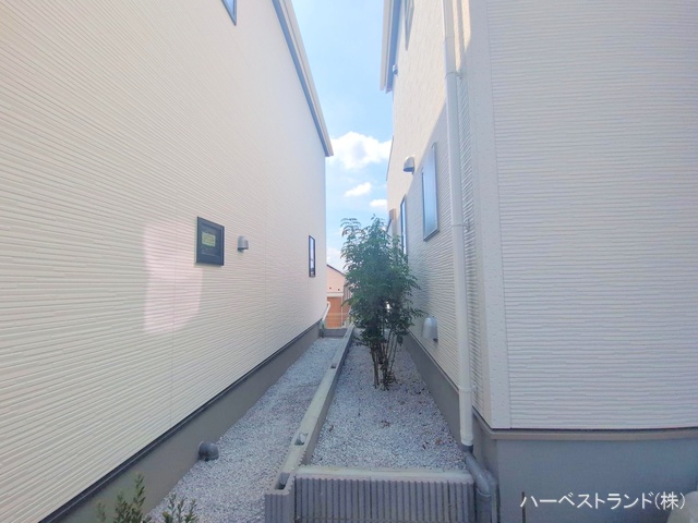 神奈川県横浜市青葉区鴨志田町の新築戸建て外構写真 2025年7月21日撮影