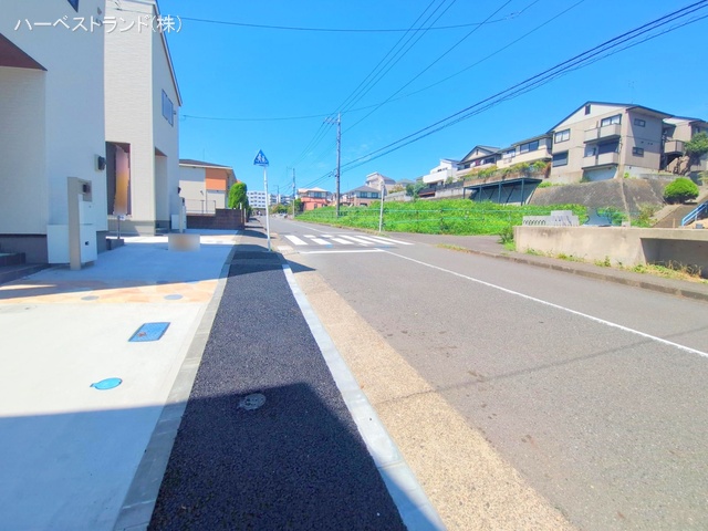 神奈川県横浜市青葉区鴨志田町の新築戸建て完成写真 2025年8月14日撮影