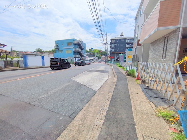 神奈川県川崎市麻生区王禅寺西8丁目の新築戸建て外構写真 2025年8月13日撮影