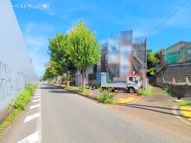 東京都八王子市宇津木町の新築戸建てシート写真 2025年7月17日撮影