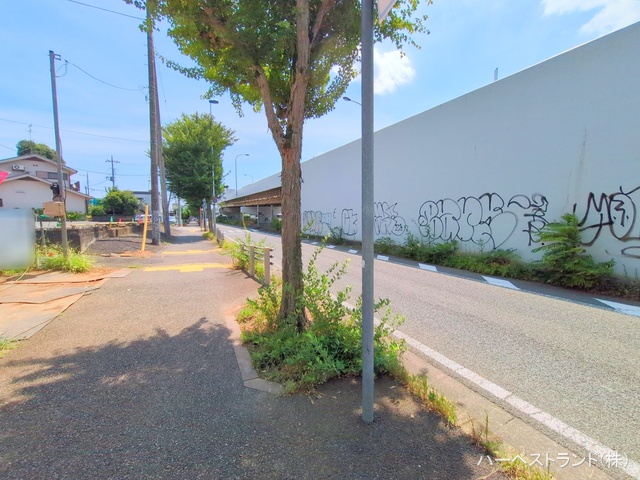 東京都八王子市宇津木町の新築戸建て外構写真 2025年8月17日撮影