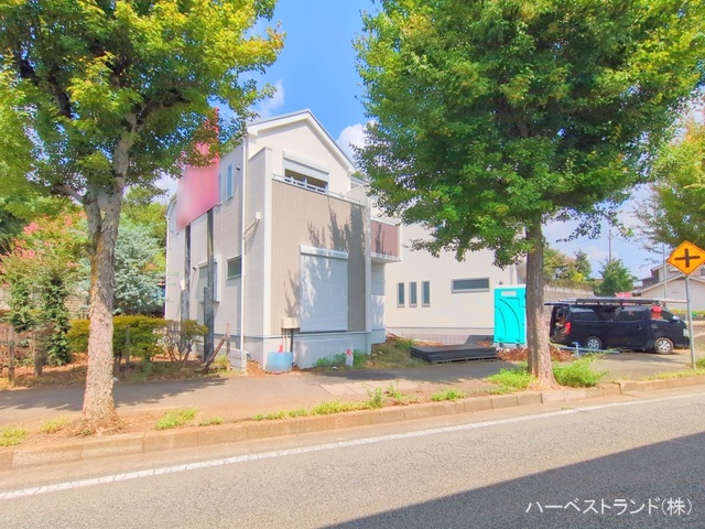 東京都八王子市宇津木町の新築戸建て外構写真 2025年9月15日撮影