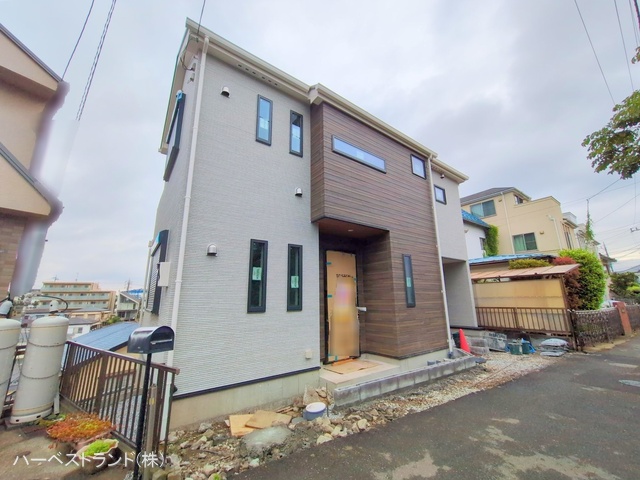 神奈川県横浜市旭区二俣川２丁目の新築戸建て外構写真 2025年5月11日撮影