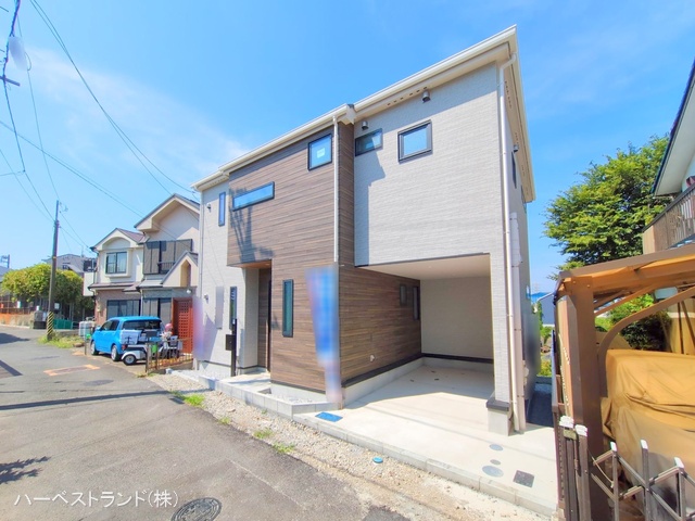 神奈川県横浜市旭区二俣川２丁目の新築戸建て完成写真 2025年8月19日撮影