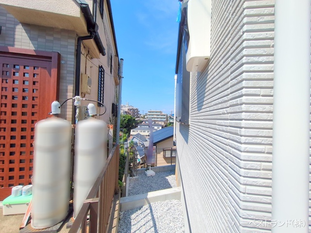 神奈川県横浜市旭区二俣川２丁目の新築戸建て完成写真 2025年8月19日撮影