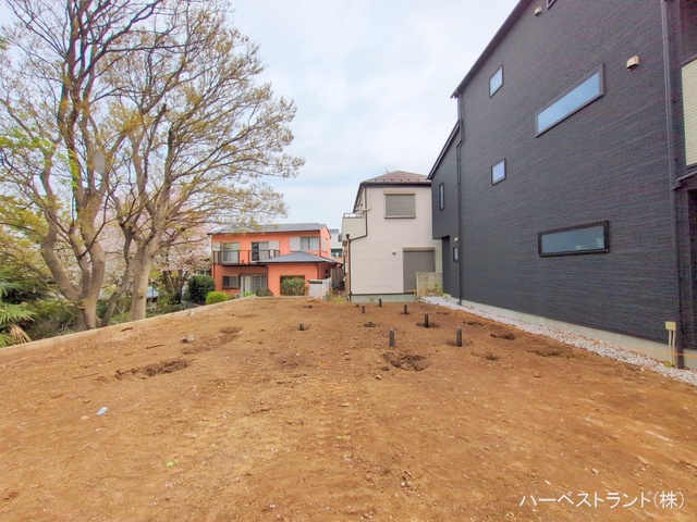 神奈川県横浜市鶴見区東寺尾東台の新築戸建て更地・土地写真 2025年4月9日撮影